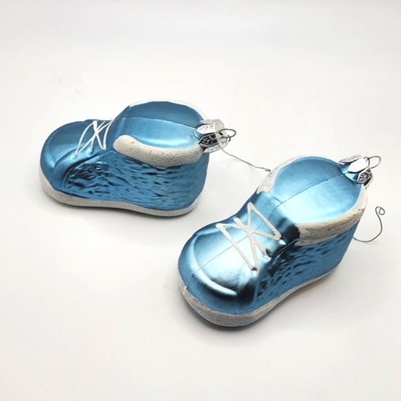 Other - 🟥🟩 Baby Blue Christmas Tree Ornaments Vintage 1970s Set of 2